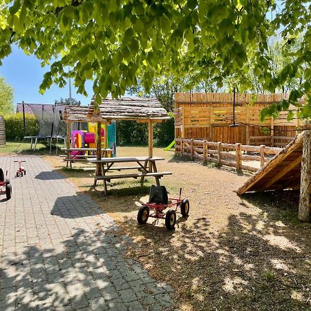 Hestkær Family Rooms Summer Camp Krogager Eksteriør billede