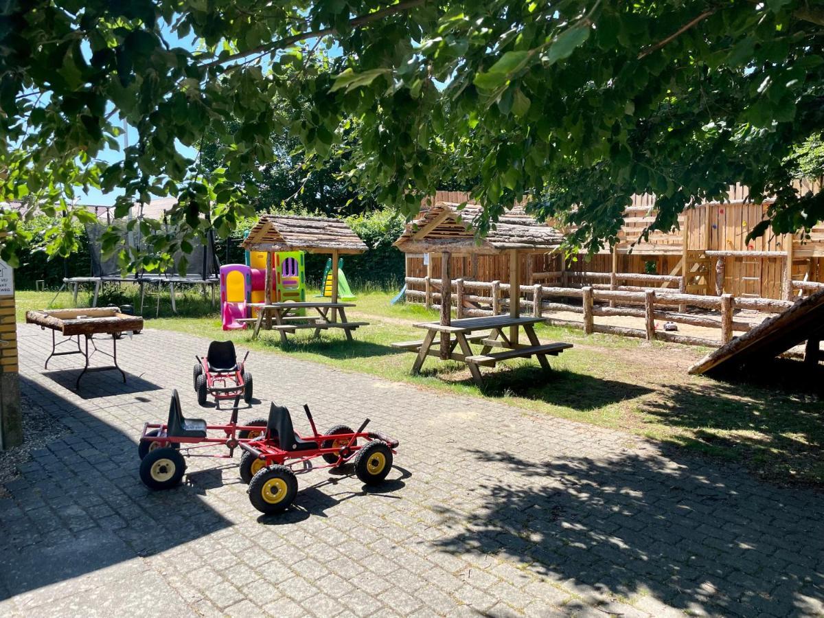 Hestkær Family Rooms Summer Camp Krogager Eksteriør billede
